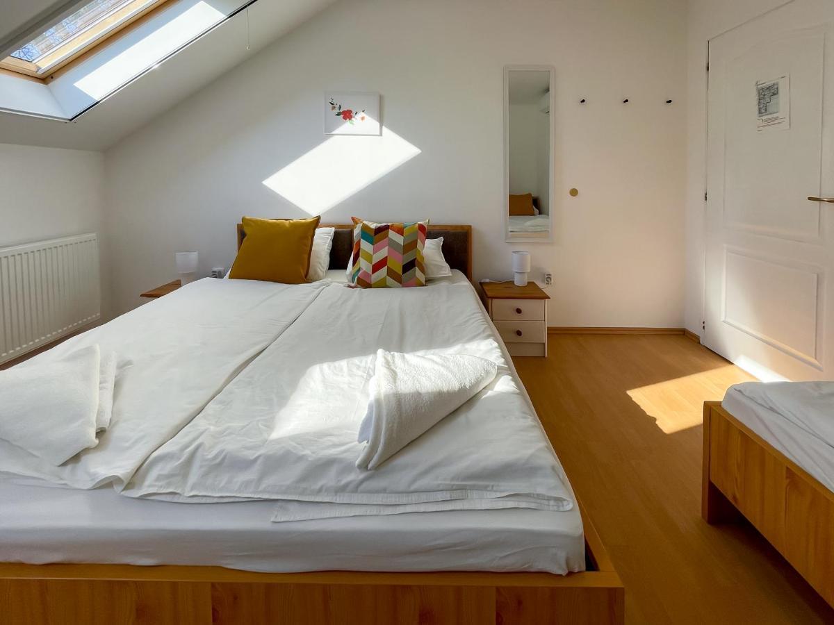 Bed and Breakfast Tanyacsarda Panzio Baja Exterior foto